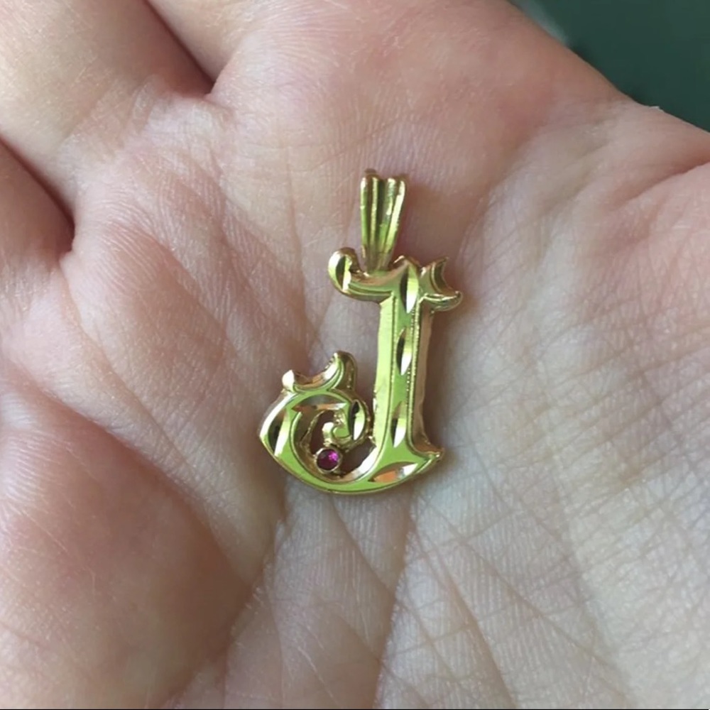 14k pendant